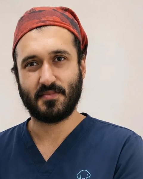 Veteriner Hekim Yalın Gün Eser