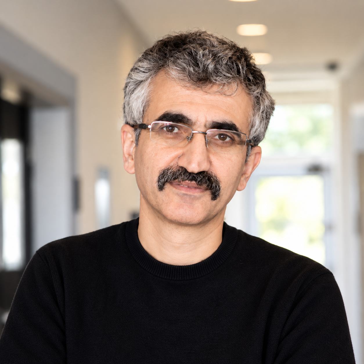 Mesut Zirek